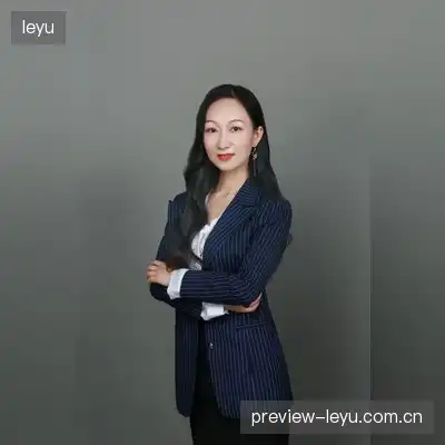 纪苑辰